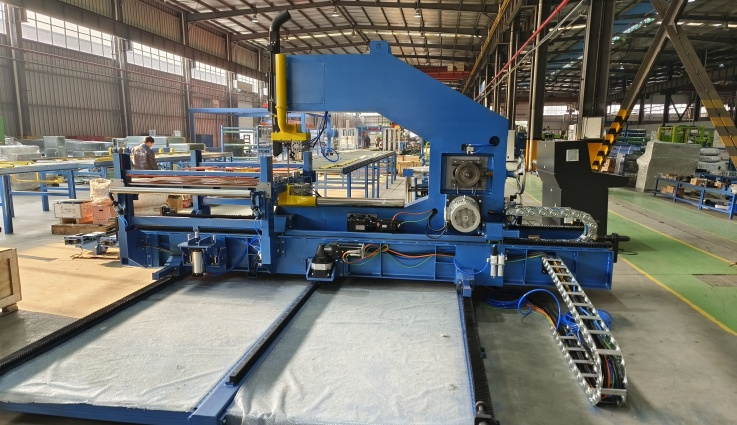 sandwich panel production machinery