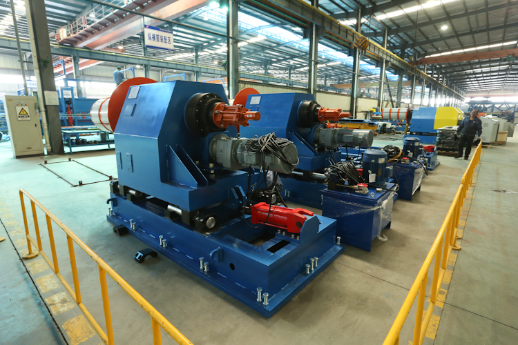 Decoiling & Roll Forming Decoiling & Roll Forming